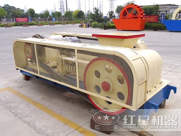 常用双辊破碎机型号有哪些？大概价格是多少？